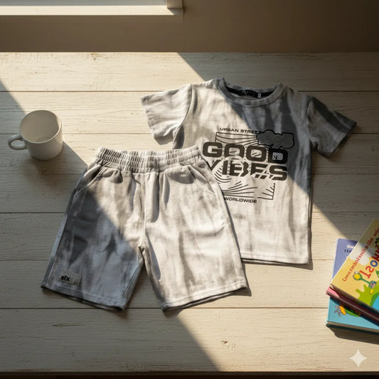 Good Vibes – T-Shirt with Short