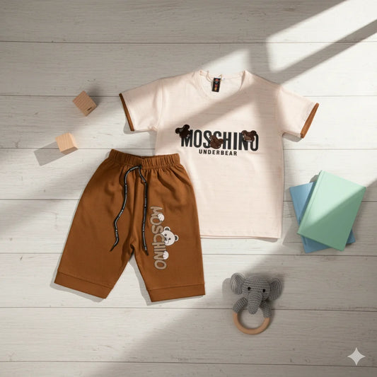 Moschino – T-Shirt & Shorts